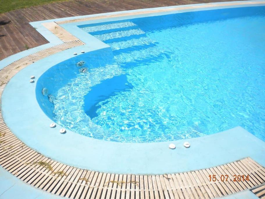 Cristelia Seafront & Pool Villa Lakhania Luaran gambar